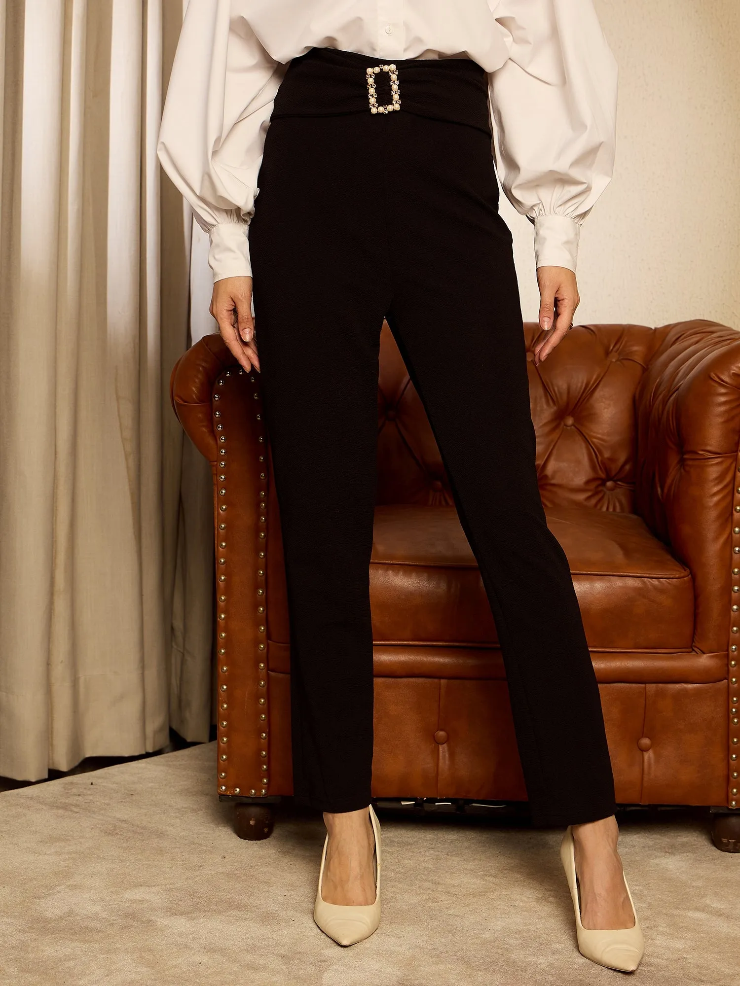 Berrylush BIZwear Women Solid Black High-Rise Buckle Waist Flat-Front Pleat Cropped Trousers