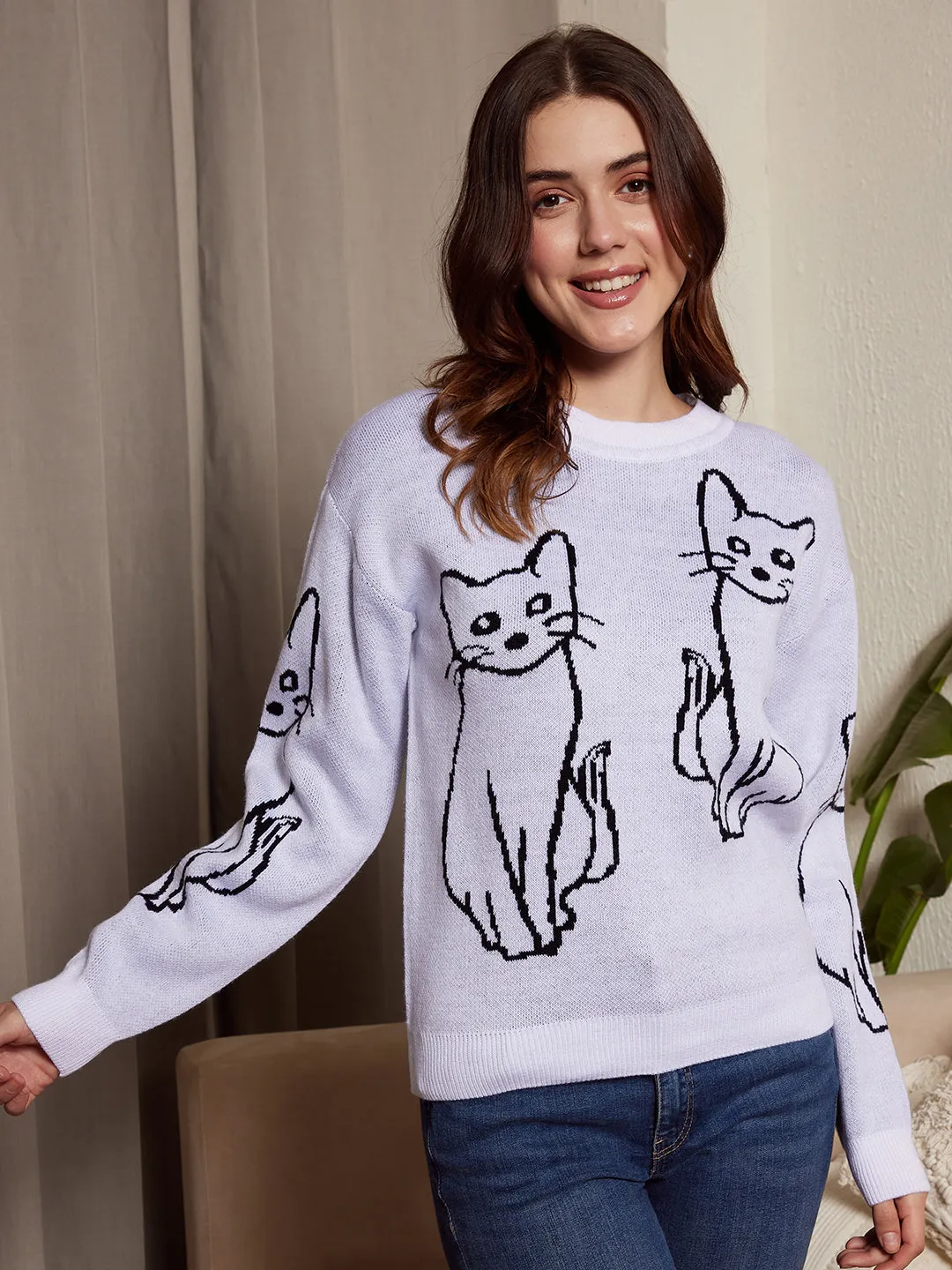 Berrylush Women White & Black Cat Printed Round Neck Drop-Shoulder Sleeves Ribbed Hem Regular Sweater