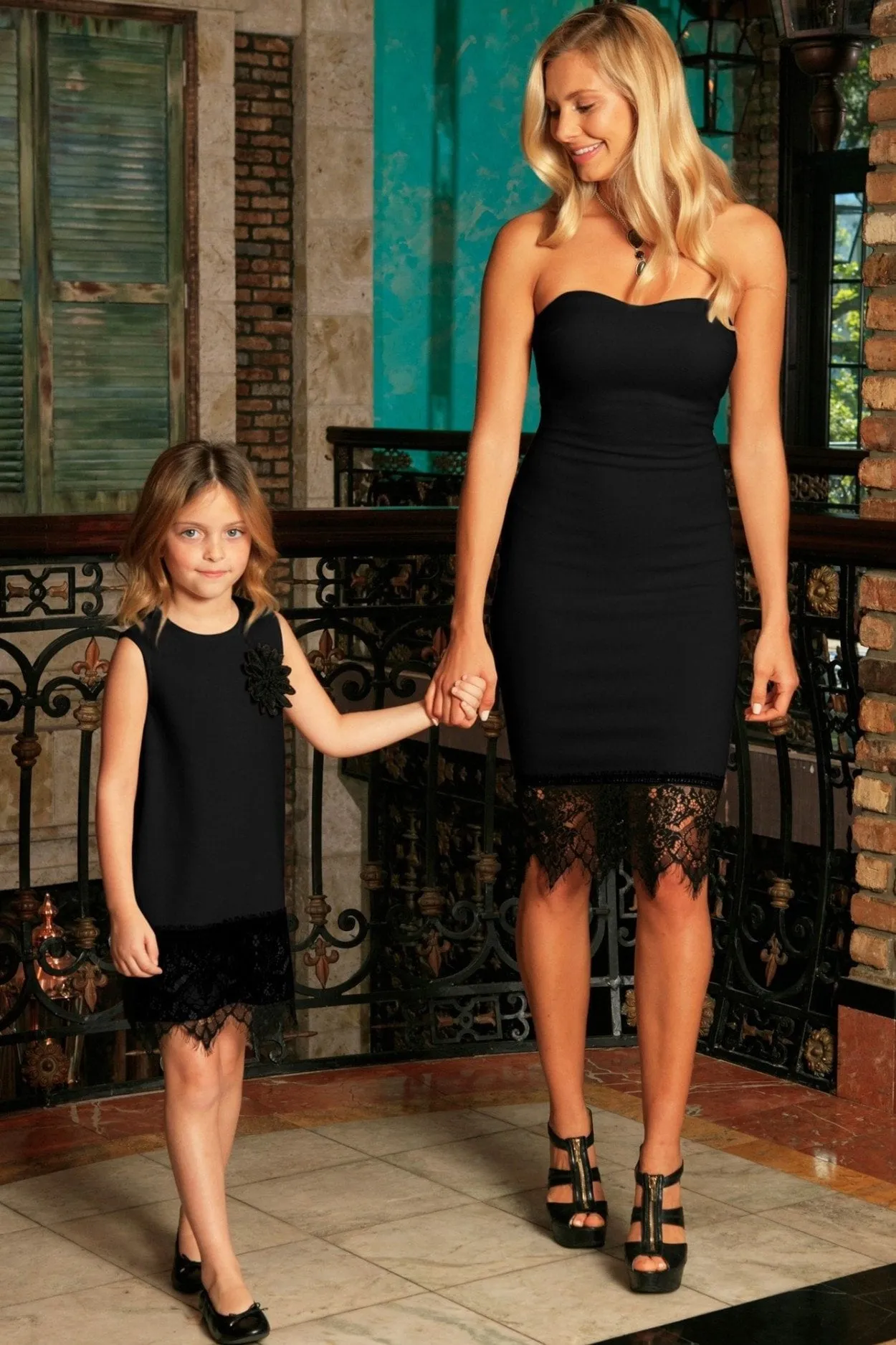 Black Stretchy Sleeveless Fancy Mother Daughter Dresses