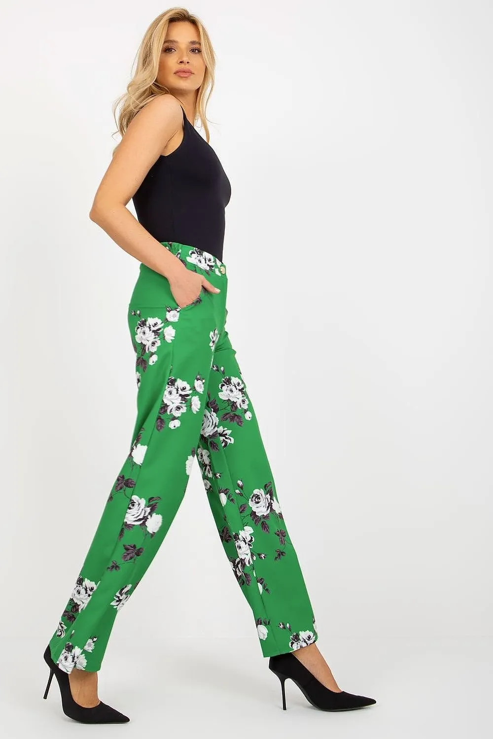 Chic High-Rise Wide Leg Trousers - Lakerta by Women's Wear