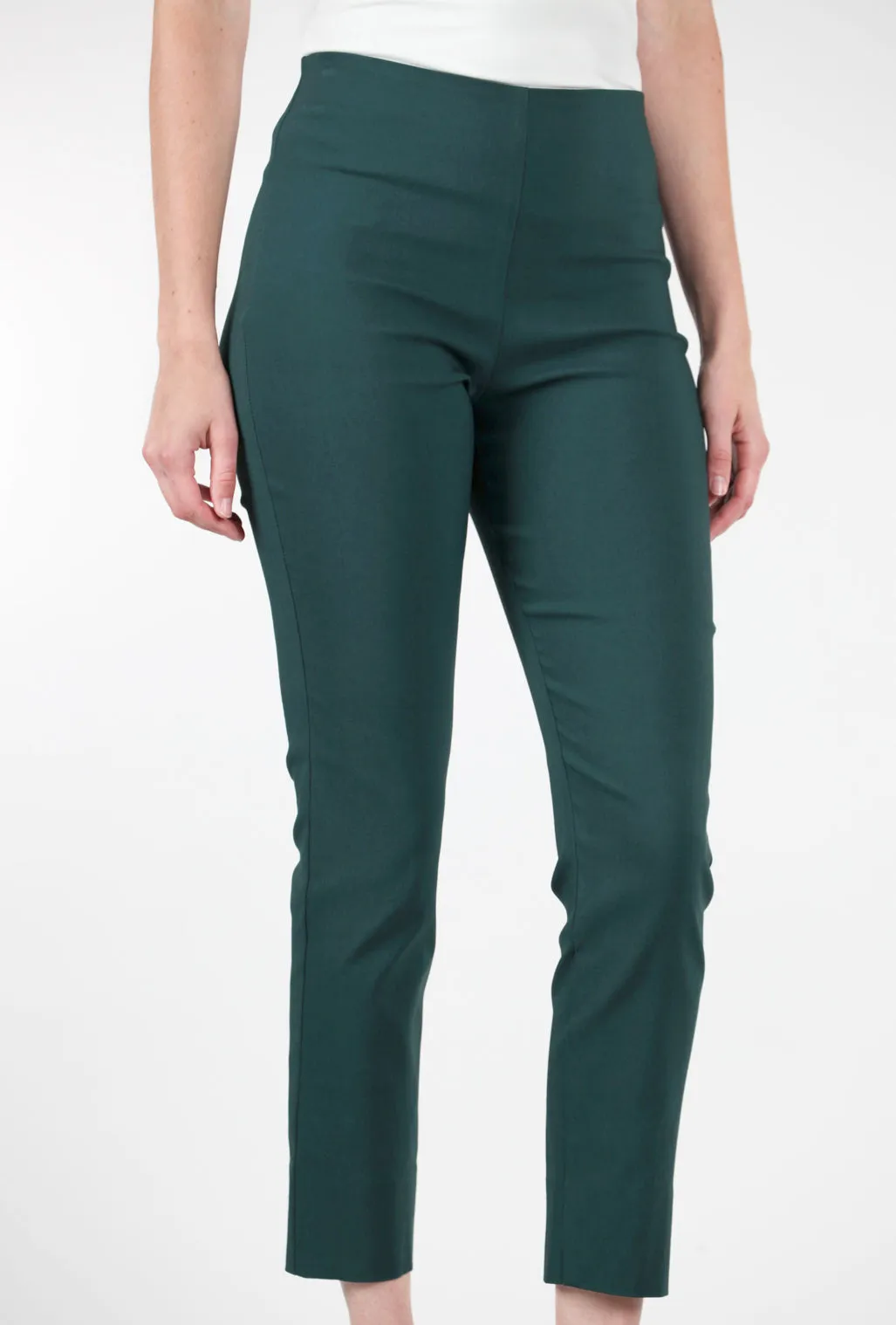 Milo Pant, Renaissance Green