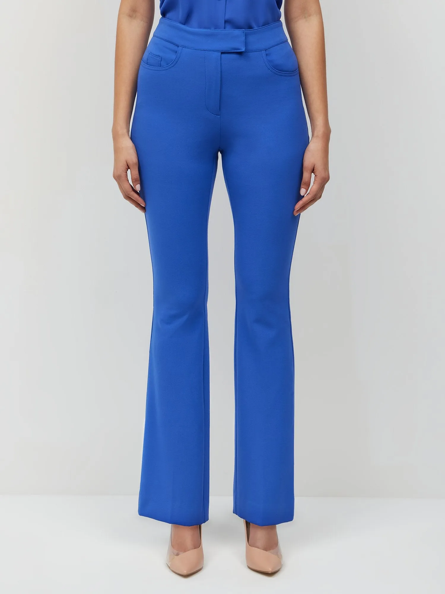 Petite Essential Stretch Mid-Rise Barely Bootcut Pant