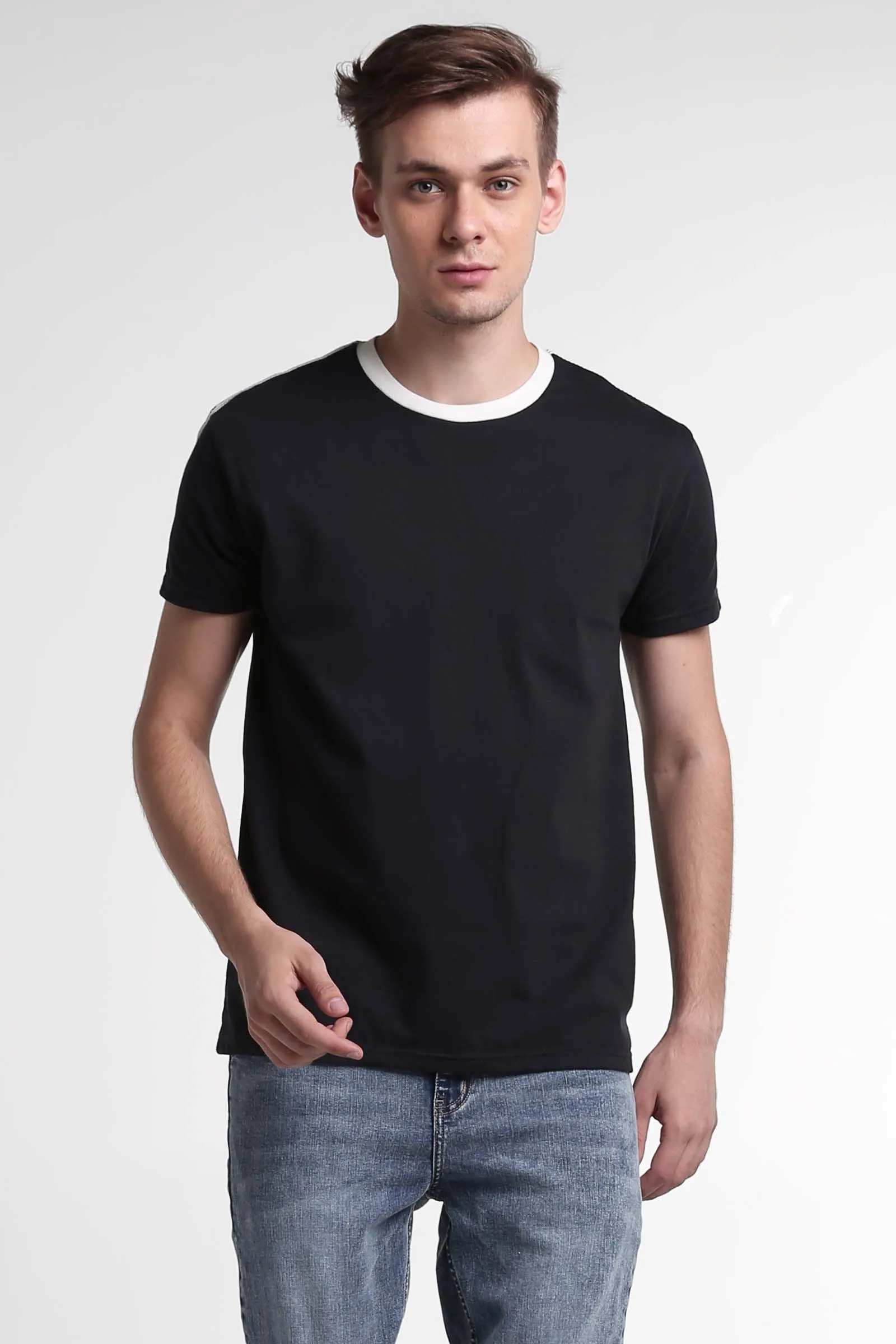 Relaxed Fit Tee With Contrast Trim