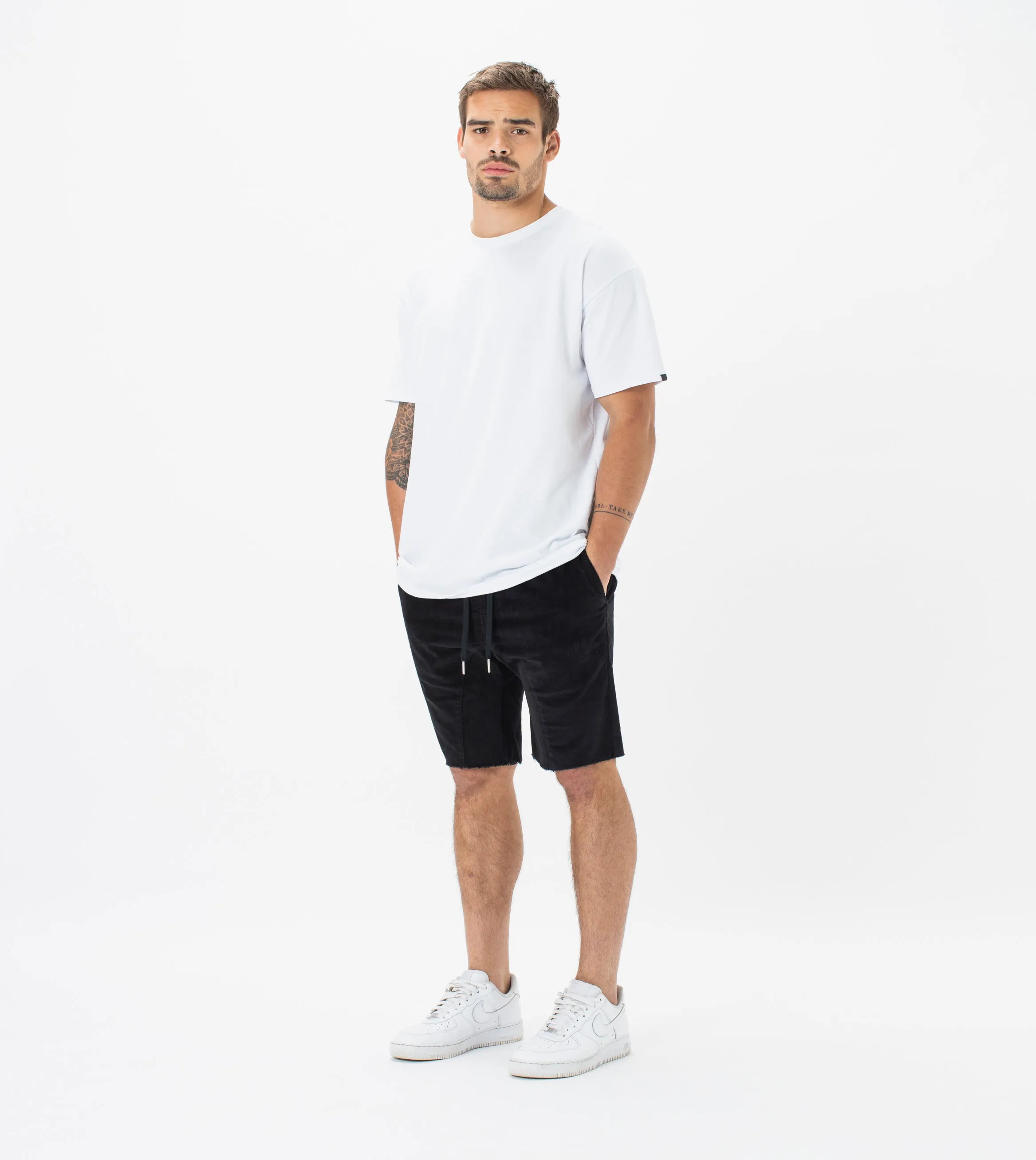 Sureshot Cord Short Black