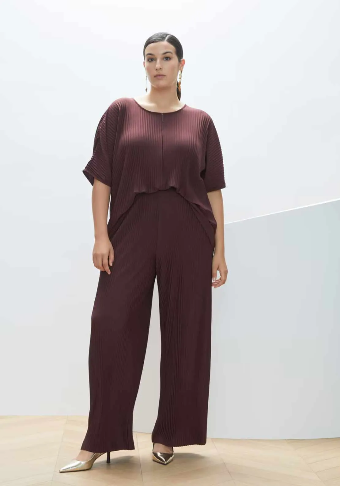 Wide Formal Trousers - Wine